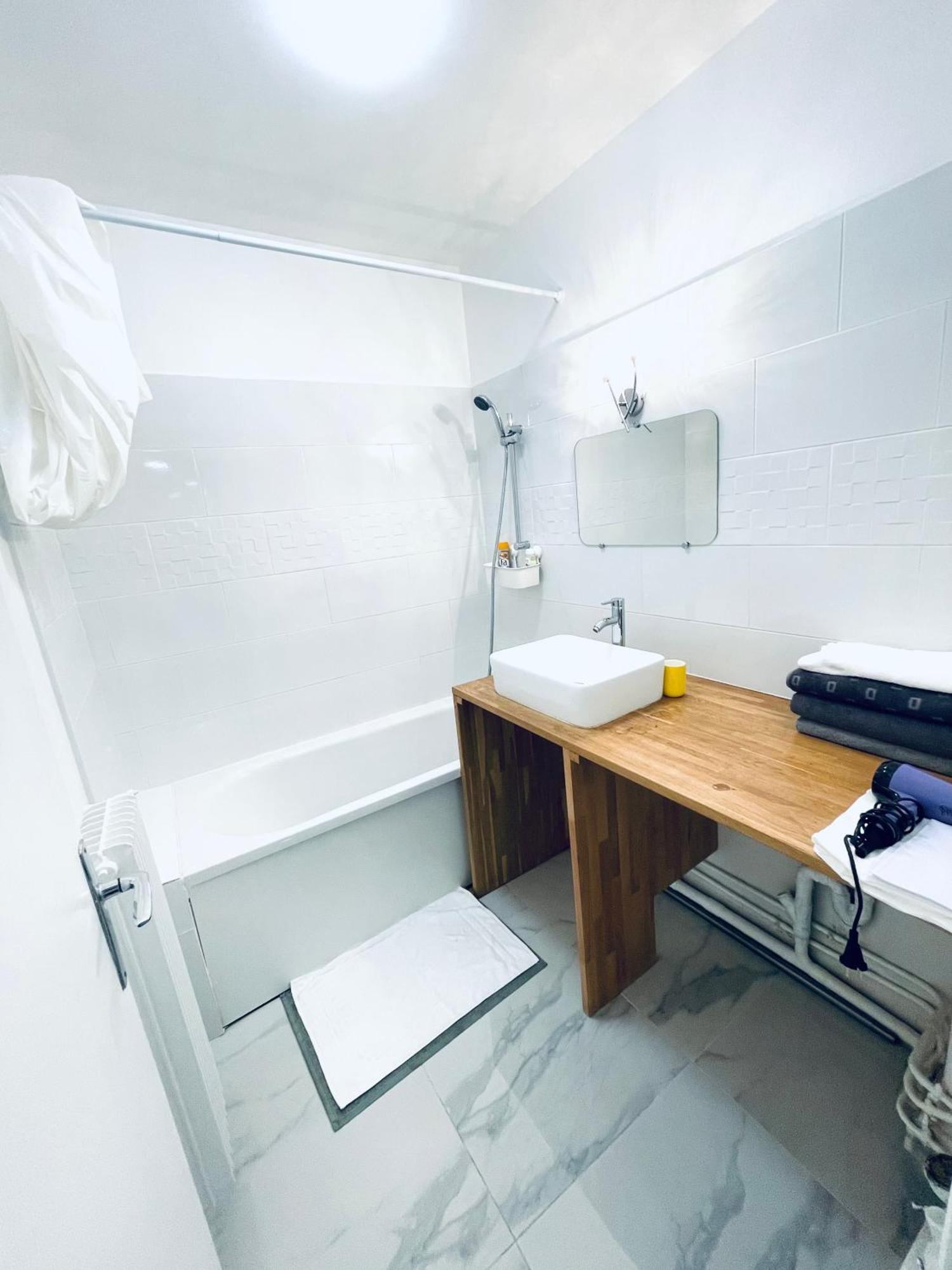 Appartement Bastille - Voltaire - Le Marais - Centre De Paris - 5 Pers 外观 照片